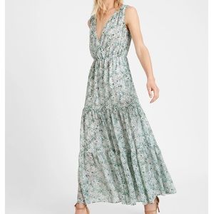 Banana Republic Floral Maxi Dress in Green Jasmine Floral